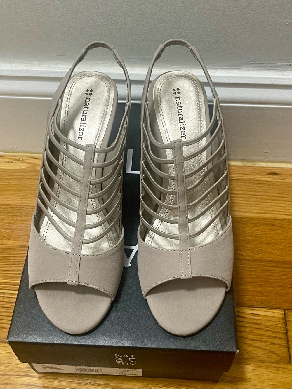 Naturalizer Vanity Taupe Heels - Size 7.5